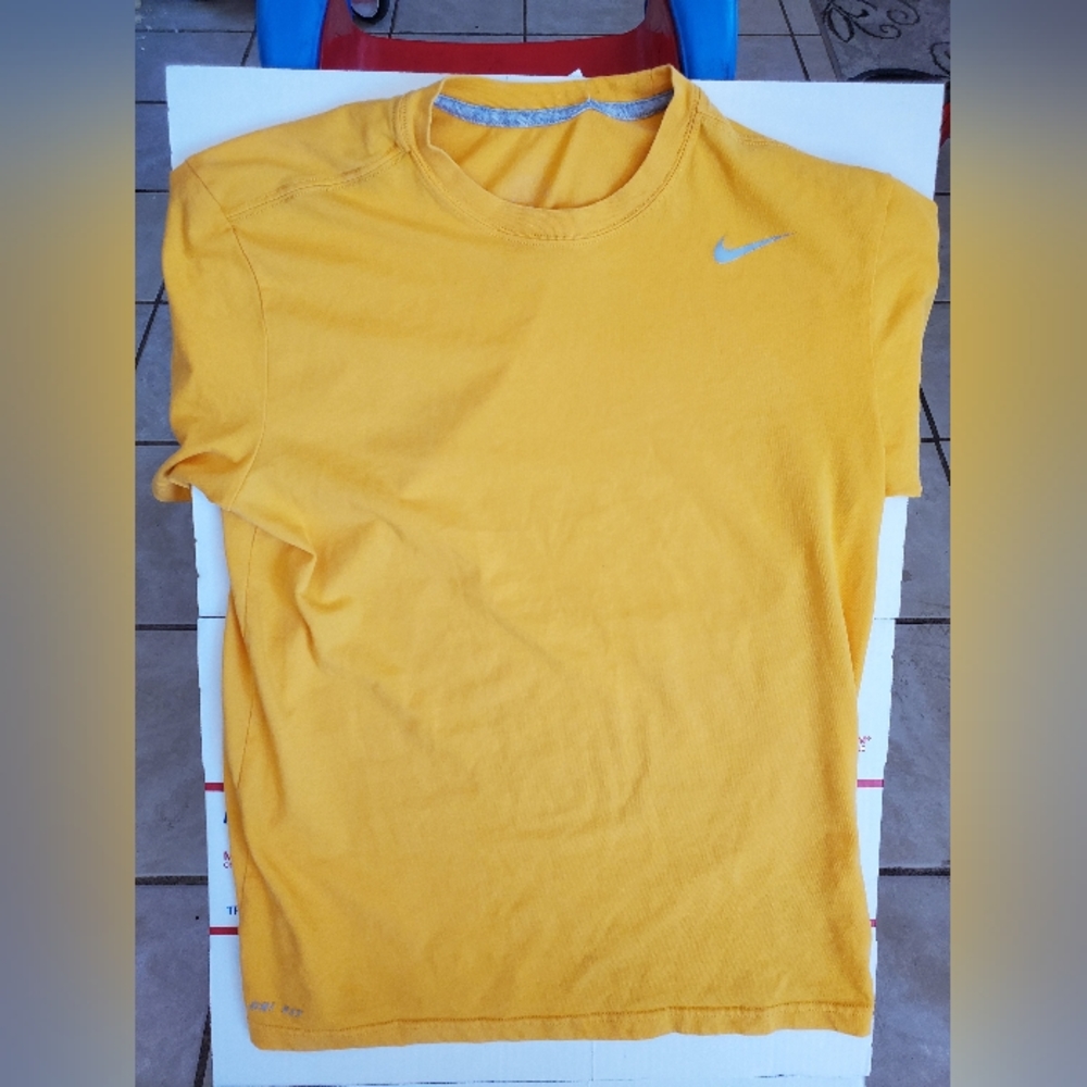 Nike dri fit shirt
